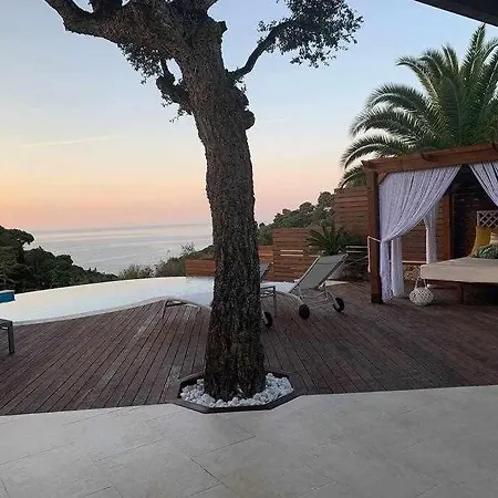 Estilo Mediterráneo A 200 M Playa Con Piscina * Tossa de Mar