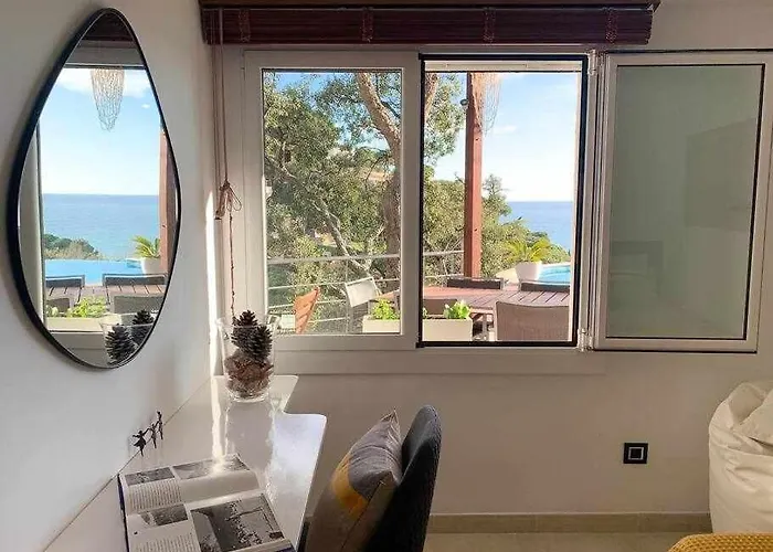 Estilo Mediterraneo A 200 M Playa Con Piscina Villa