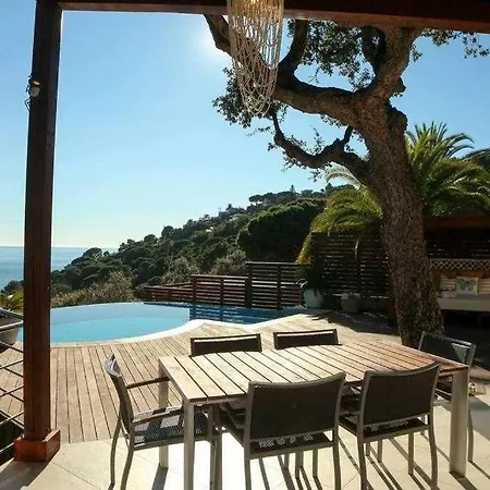 Estilo Mediterraneo A 200 M Playa Con Piscina Βίλα