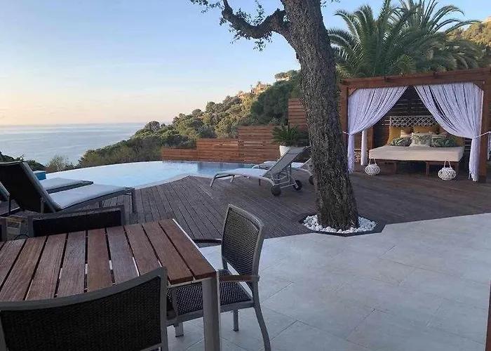 Estilo Mediterraneo A 200 M Playa Con Piscina 别墅 *